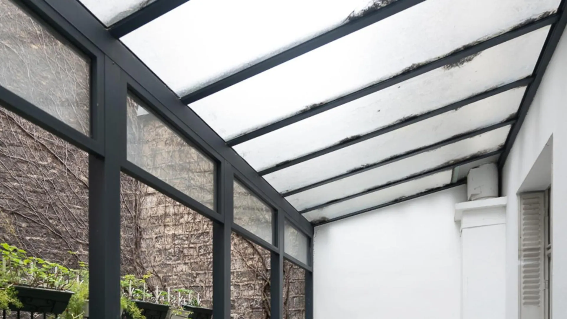 Spacious Nest With Terrace Near Batignolles